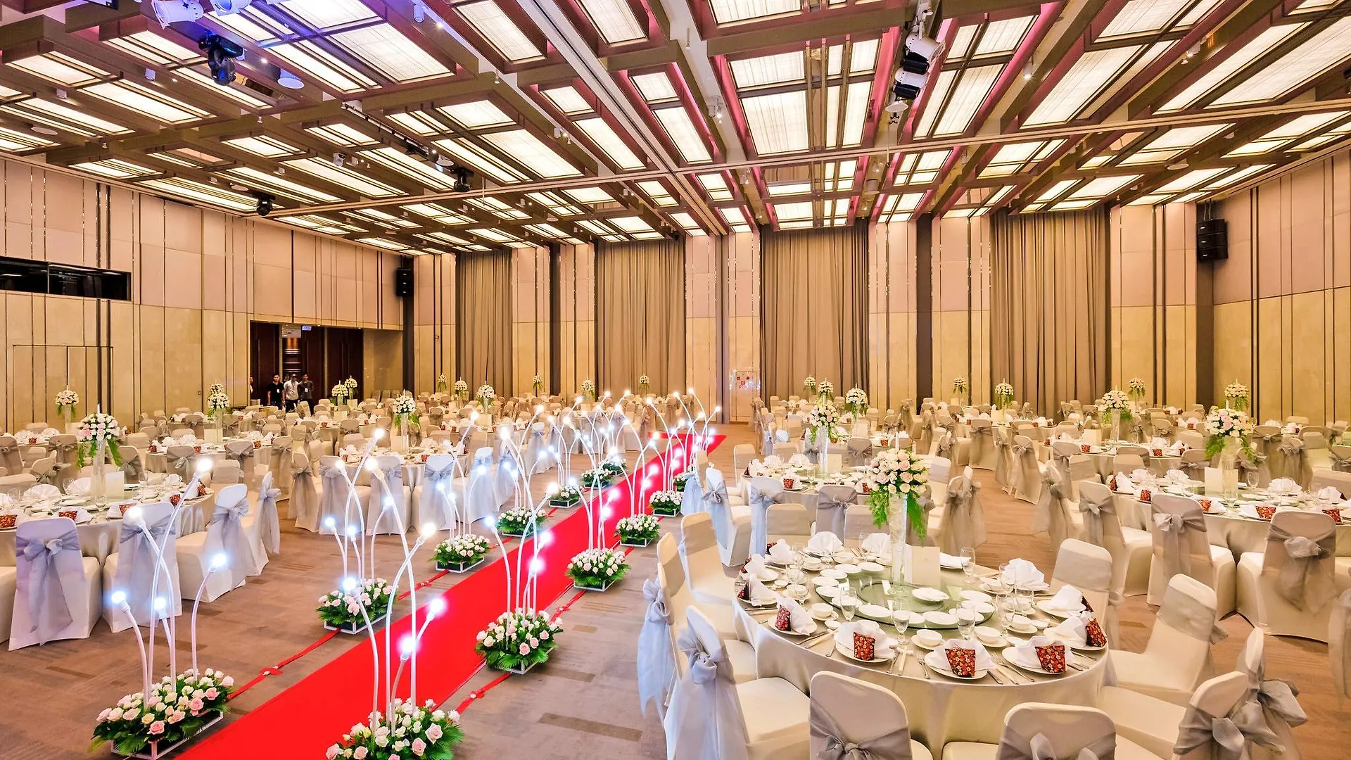 Hotel Nikko Saigon Ho Chi Minh City 5*,  Vietnam