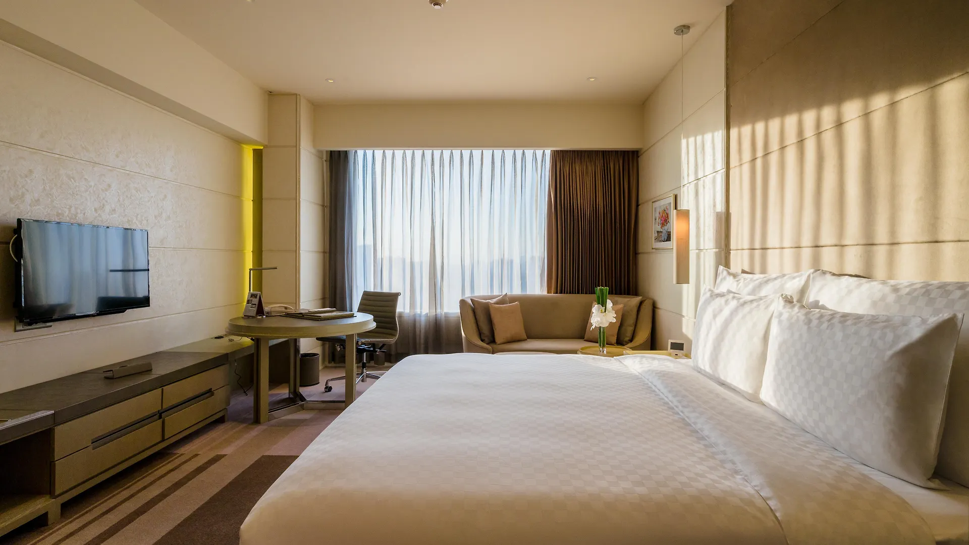 Hotel Nikko Saigon Ho Chi Minh City 5*,  Vietnam